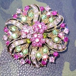 Stunning Brooch/Pendant Unsigned